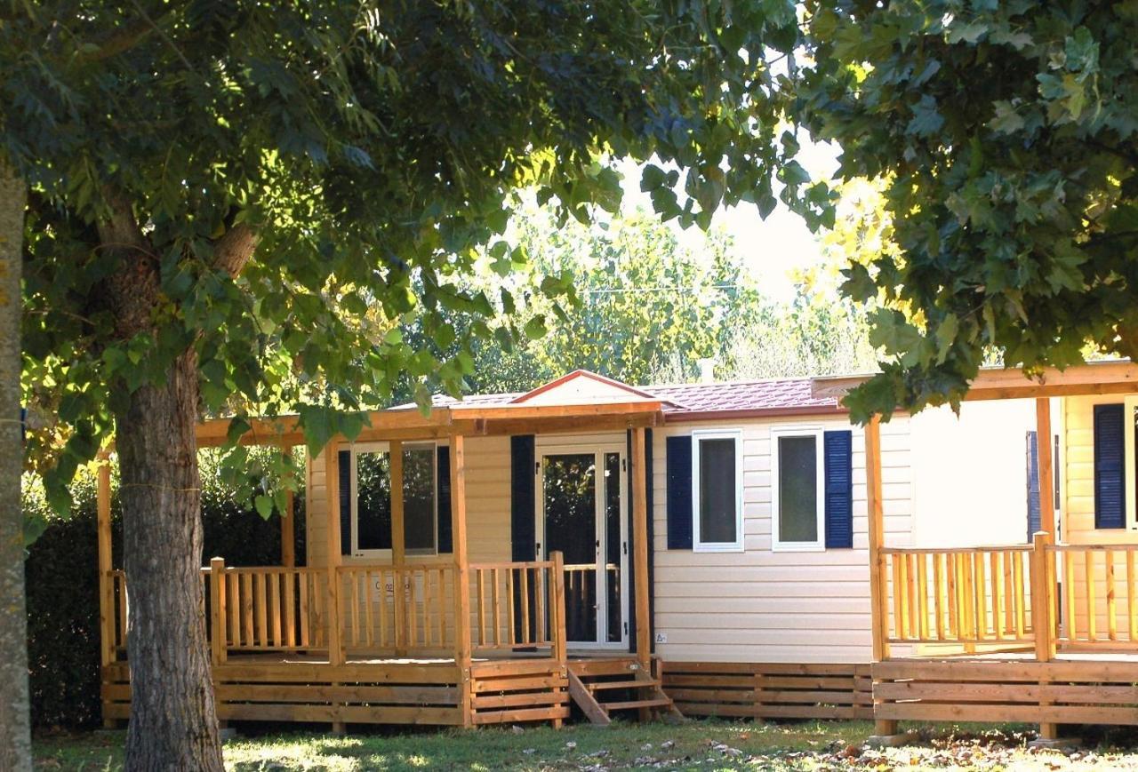 Blu International Camping Bolsena Ruang foto
